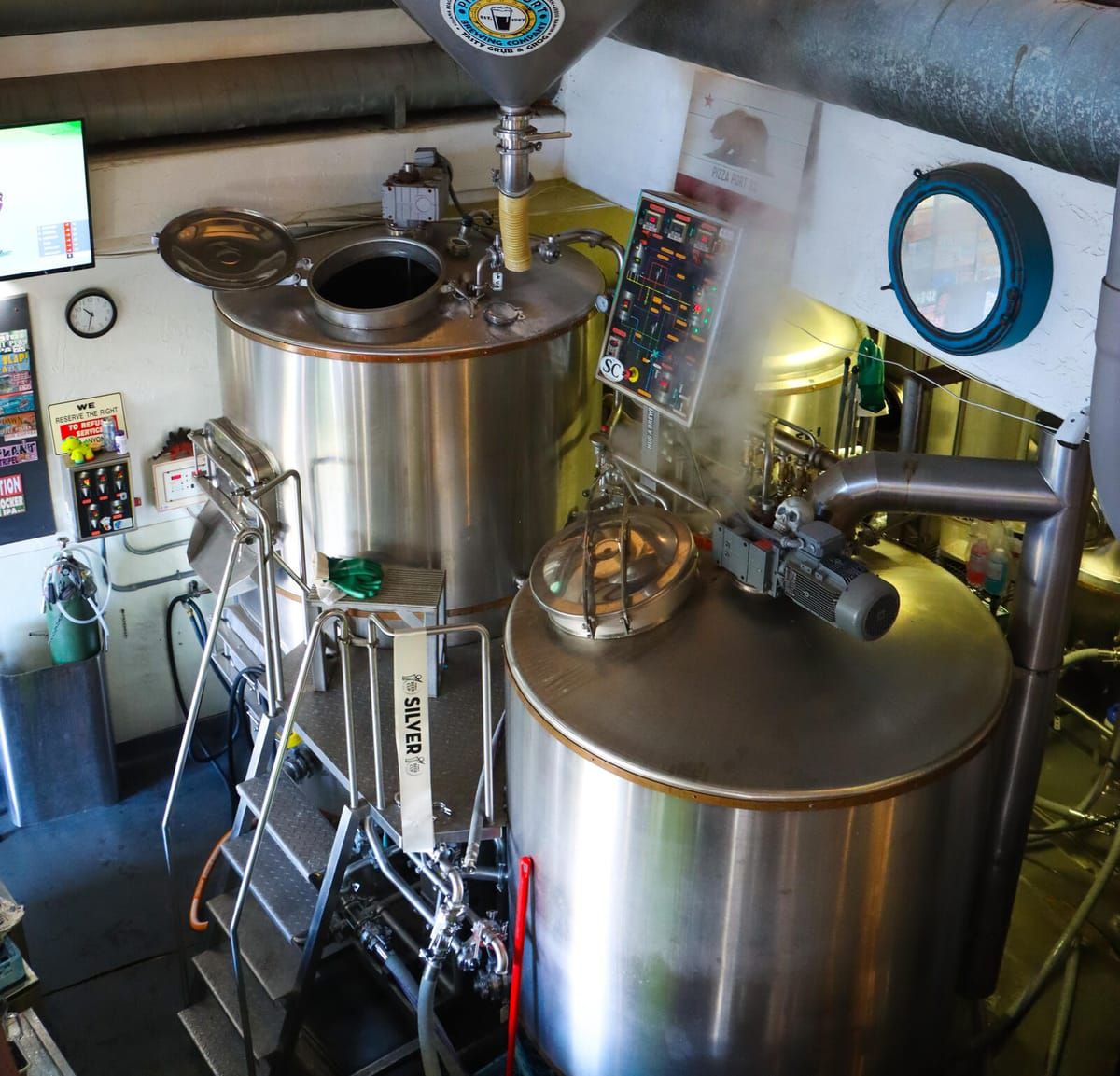 Pizza Port San Clemente brew house
