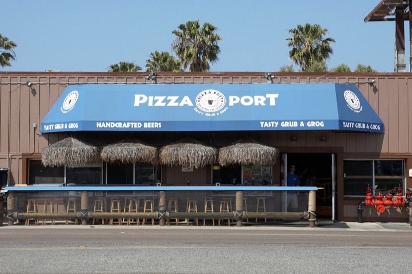 Pizza Port Solana Beach exterior